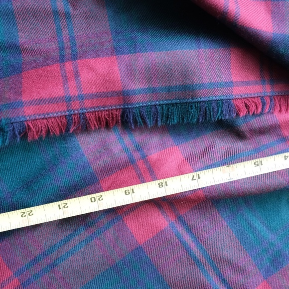 Red and Green Plaid Pleated Kilt Made in Scotland Pure New Wool sz 18 UK - Picture 8 of 10